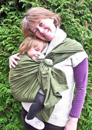 Porte-bébé sling vert avec anneaux ring sling pour portage devant