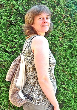 Porte-bébé avec sac de rangement