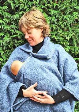 Poncho laine d'allaitement